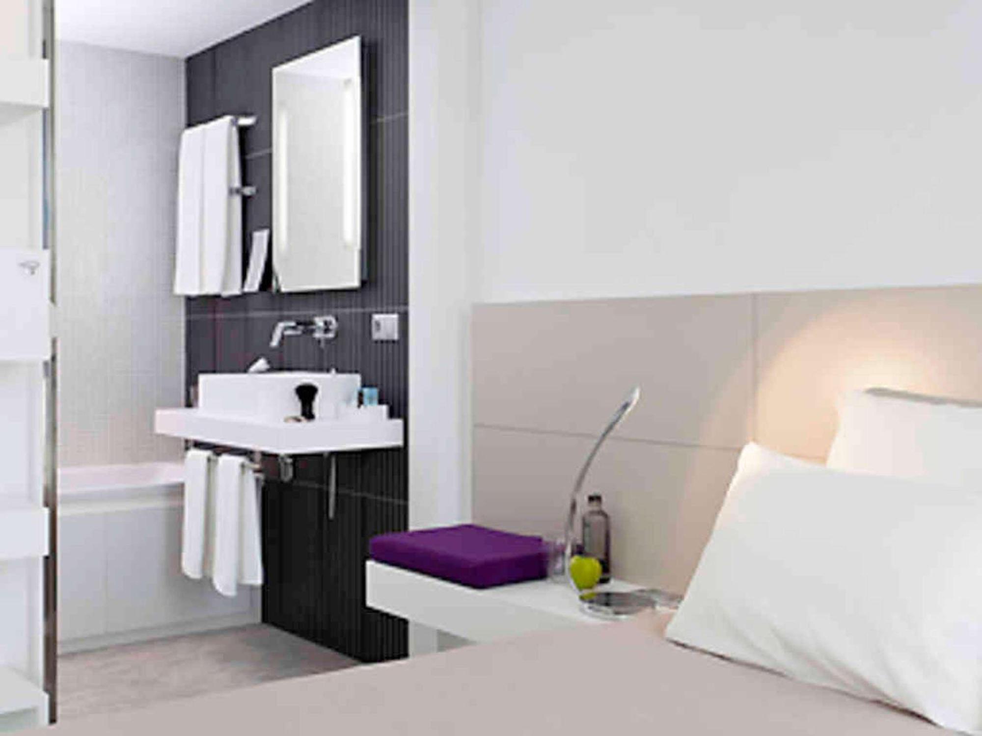 Novotel Suites Malaga Centro Exterior photo