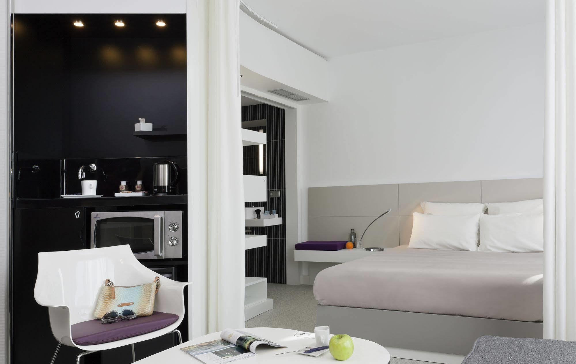 Novotel Suites Malaga Centro Exterior photo